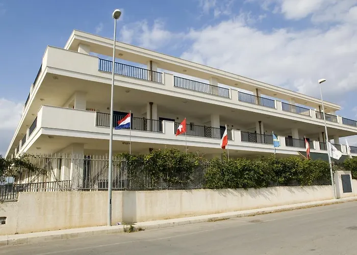 Club Stella Marina Sicilia 4* סקוליטי
